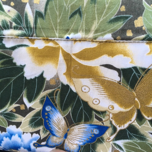 Fabric Floral Green Wallet with blue butterflies - Picture 4 of 4